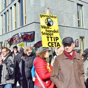 Demonstration gegen TTIP und CETA am 15.10.2015
